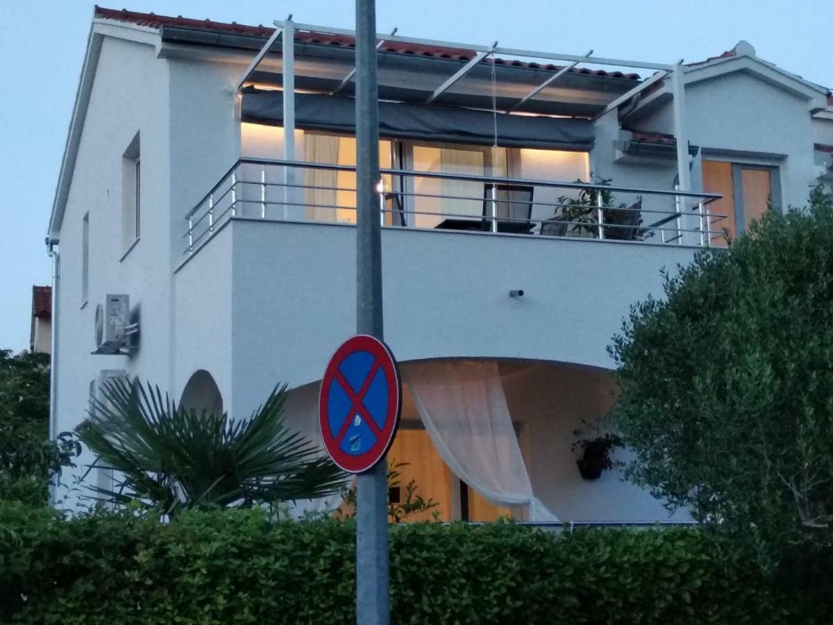 Apartment Pepina Vodice Extérieur photo